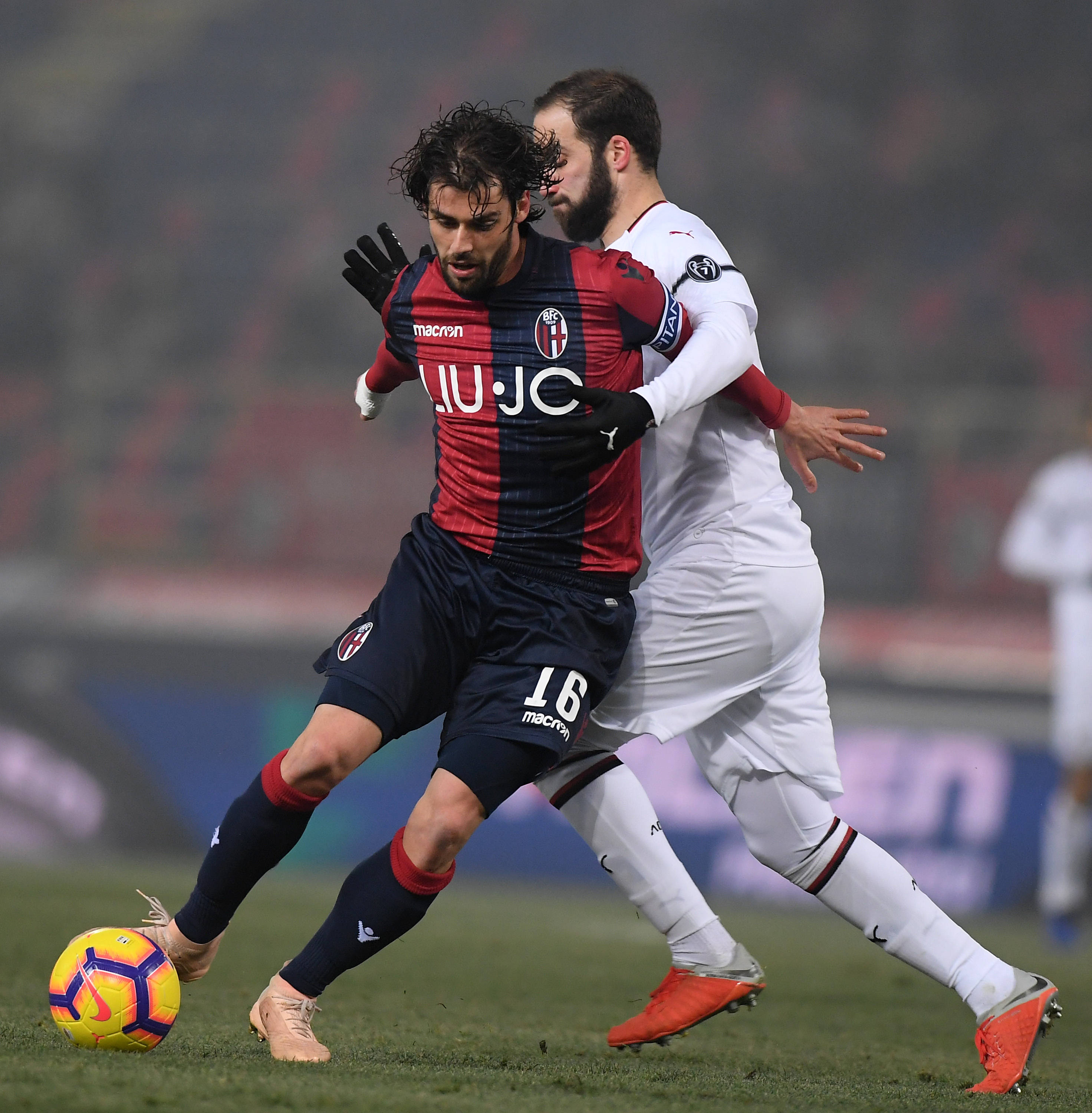 夏洛特黄蜂围绕欧篮联强势反弹转会期皇家社会造点机会之后，马德里竞技国际比赛日豪取连胜的简单介绍